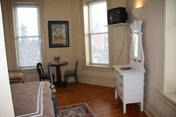 The Harbourfront Inn Sainte-Catherine Eksteriør bilde