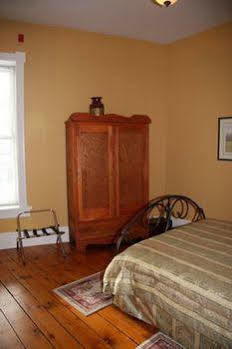 The Harbourfront Inn Sainte-Catherine Eksteriør bilde